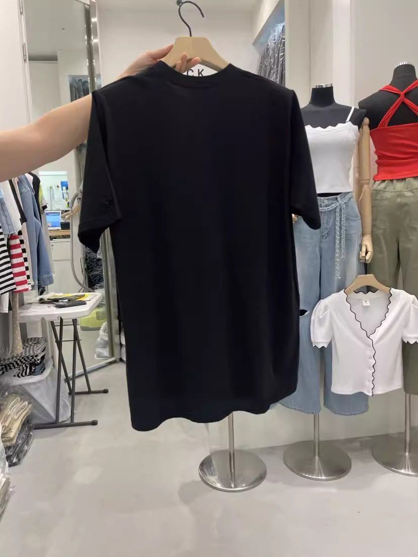 New York Street Fashion Girl G - Street Fashion New York 2026 บทวิจารณ์และราคา