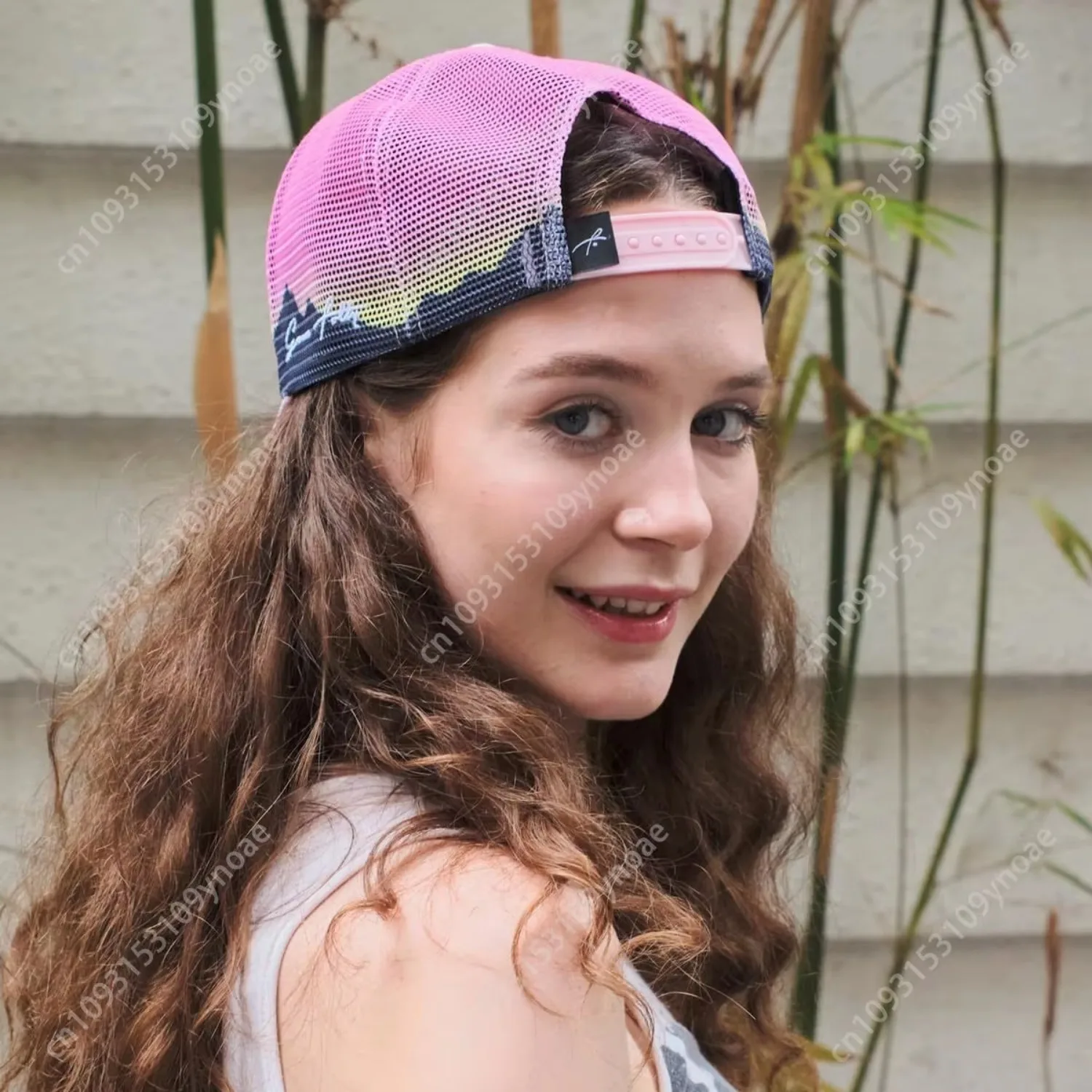 Grace Folly Beach Trucker Hat  - Baseball Cap Fitted บทวิจารณ์และราคา